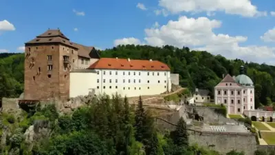 Hrad a zámek Bečov nad Teplou